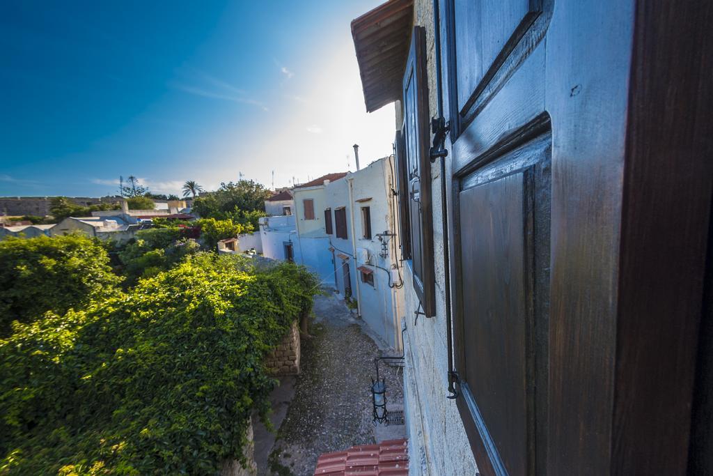 Finestra Medieval Home Rhodes City Extérieur photo